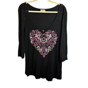 One World Blouse Women's 2X V-Neck Butterfly Heart Lightweight Black